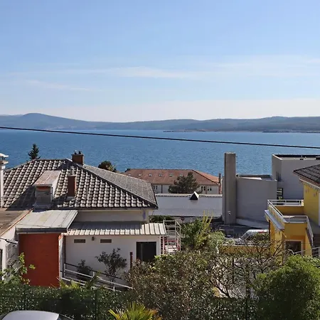 Apartment With A Parking Space - 12592 Crikvenica