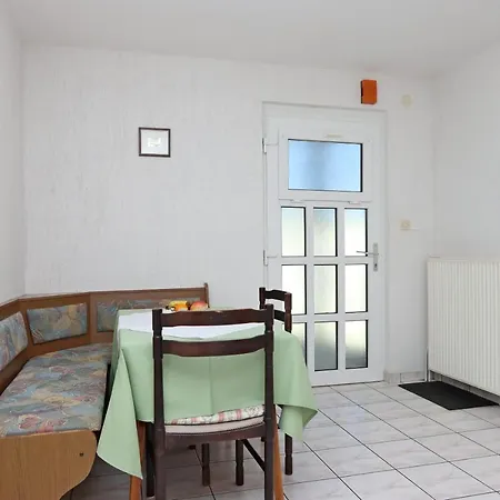With A Parking Space - 12592 Crikvenica